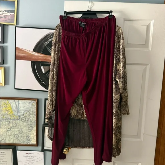 R&M Richards Burgundy and Cream Jacket - Picture 5 of 6